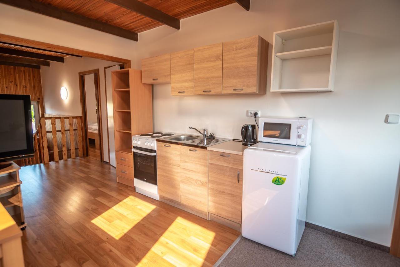 Archivní vinné sklepy penzion Venuše Mikulov Exterior foto