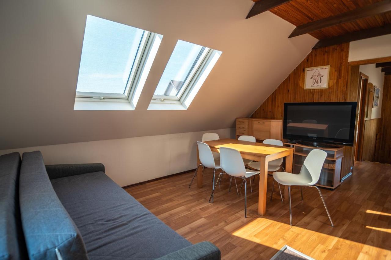 Archivní vinné sklepy penzion Venuše Mikulov Exterior foto