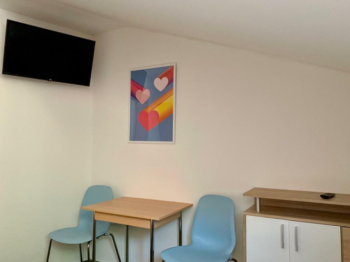 Archivní vinné sklepy penzion Venuše Mikulov Exterior foto